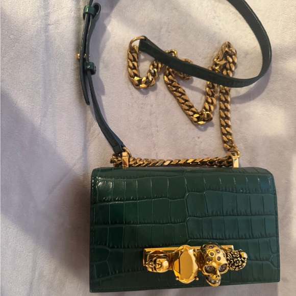 Alexander McQueen Jewelled Satchel croc-effect crossbody bag - Picture 2 of 10
